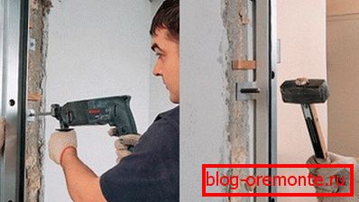 Lyukak készítése lyukkal