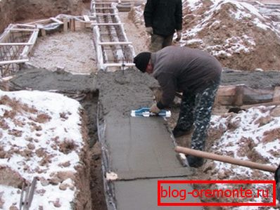A fagyásgátló adalékanyagokból készült beton még a zéró hőmérséklete alatt is keményedik.