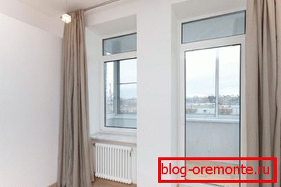 A loggia ajtója süket tompított A loggia ajtója süket tompított