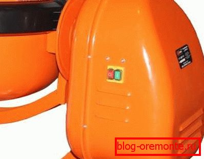 Az elektromos berendezéseket megfelelően be kell zárni. Az elektromos berendezéseket megfelelően be kell zárni.