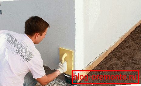 Elülső gipsz polisztirolon és polifoamon