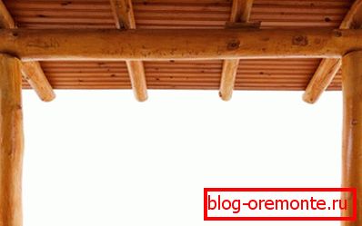 a homlokzatot a tornácon a saját kezeivel
