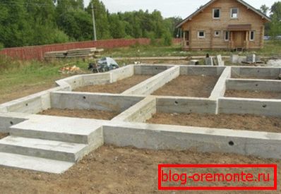Alacsony mélység alapja könnyű épületnek Alacsony mélység alapja könnyű épületnek