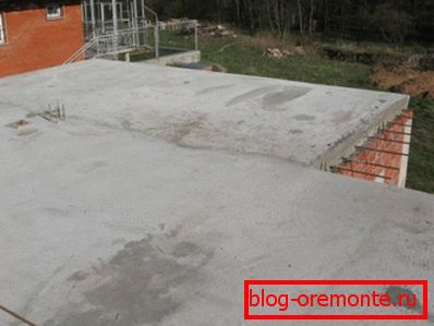 Monolitikus átfedés: fotó Monolitikus átfedés: fotó