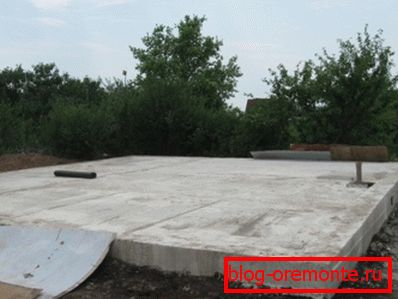Monolitikus alapítvány Monolitikus alapítvány