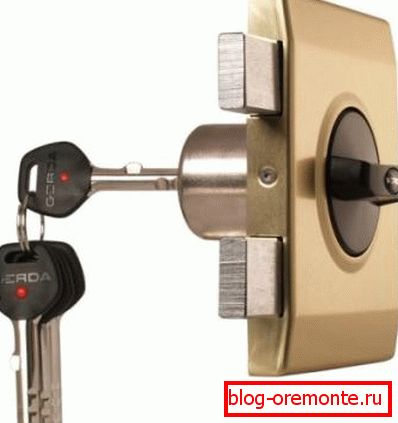 szállítmányt vár dekoratív ajtó burkolatok