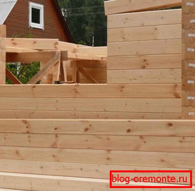 A faházban lévő ablaknyílások nem igényelnek további megerősítést A faházban lévő ablaknyílások nem igényelnek további megerősítést