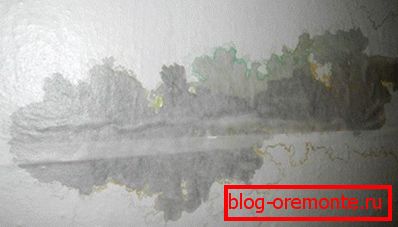 Szivárgott mennyezet Szivárgott mennyezet