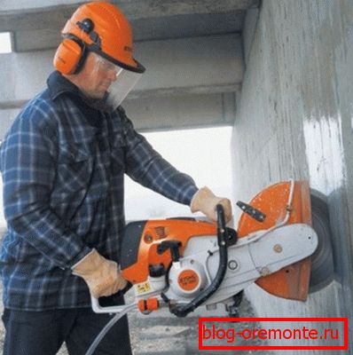 Betonfalvágás Betonfalvágás