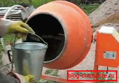 Először öntsük a vizet. Először öntsük a vizet.