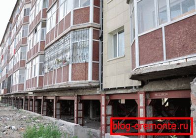 Az alapok erősítése monolit vasbeton klipekkel lehetővé teszi az épületek és szerkezetek élettartamának meghosszabbítását. Az alapok erősítése monolit vasbeton klipekkel lehetővé teszi az épületek és szerkezetek élettartamának meghosszabbítását.